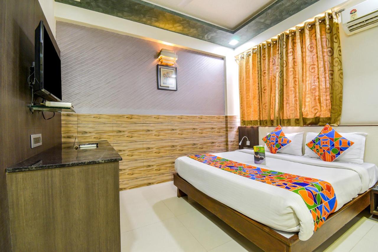 Fabhotel Kohinoor Plaza Ahmedabad Buitenkant foto