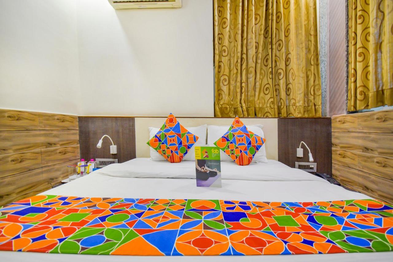 Fabhotel Kohinoor Plaza Ahmedabad Buitenkant foto